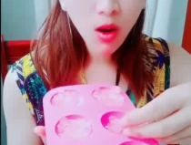 冰寒小姐姐,冰雪之境中的温暖守护者