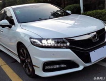 小姐姐开本田思铂睿,小姐姐的优雅座驾